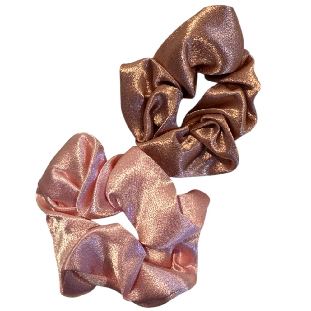Shimmering Pink Scrunchies